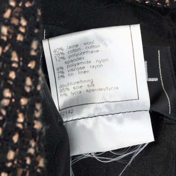 Chanel 03A Brown Wool-Blend Tweed Buttoned Blazer - Picture 10 of 12
